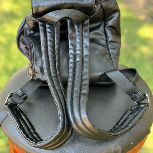 Rachel Roy Black Faux Leather Mini Backpack Purse with Chain - Picture 4 of 6